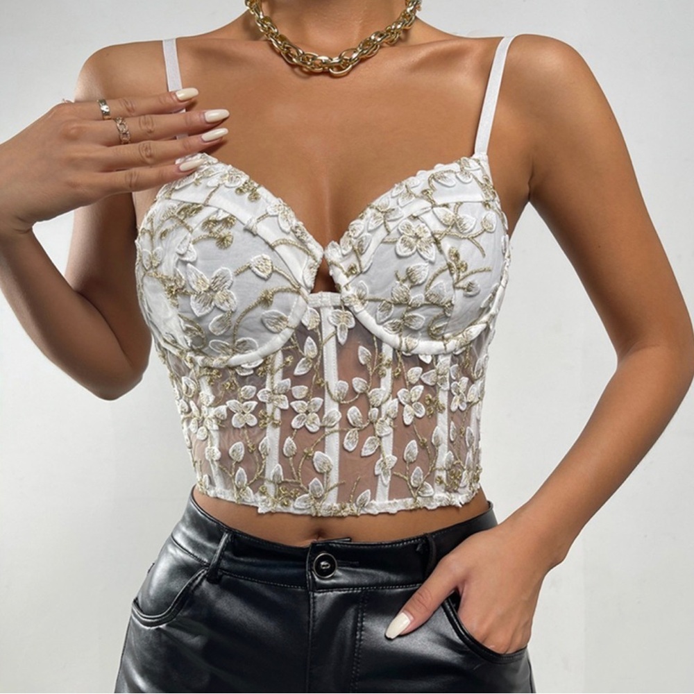 Chic Floral Embroidered Bustier Top